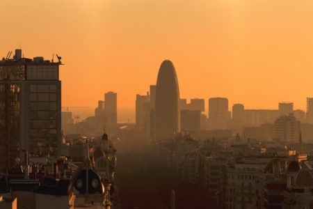 Foto de Barcelona al amanecer