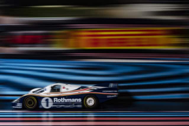 Imagen de un Porsche 956 en acción